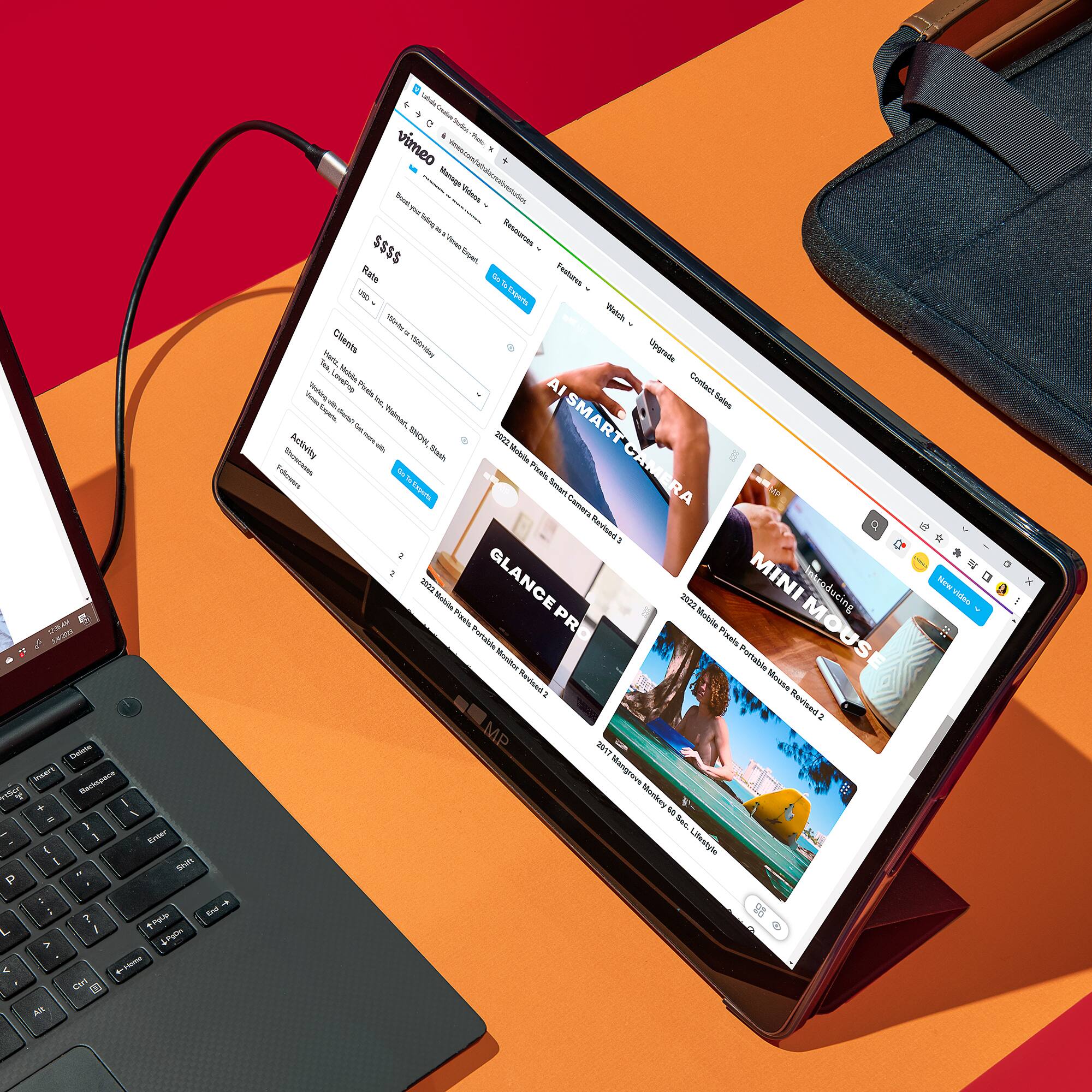 Alt View 13. Mobile Pixels - Glance Plus 15.6" FHD OLED Monitor - Black.