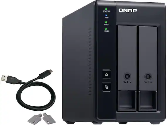 STATUS
QNAP
USB
HDD 1
HDD 2
218
CO
C18
ORan
ONRP