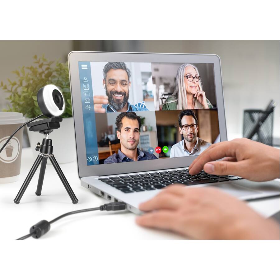 Alt View 4. Aluratek - Aluratek AWCL2KFR Webcam - 5 Megapixel - 30 fps - USB 2.0 Type A - 2592 x 1944 Video - CMOS Sensor - Auto-focus.