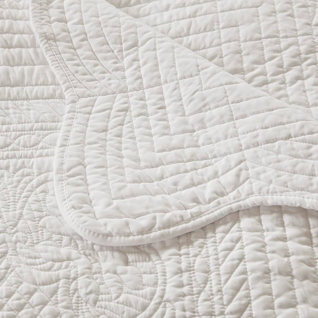 Alt View 5. Gracie Mills - Gracie Mills Salvatore Oversized Stitched Scalloped Edges Throw Blanket - White.