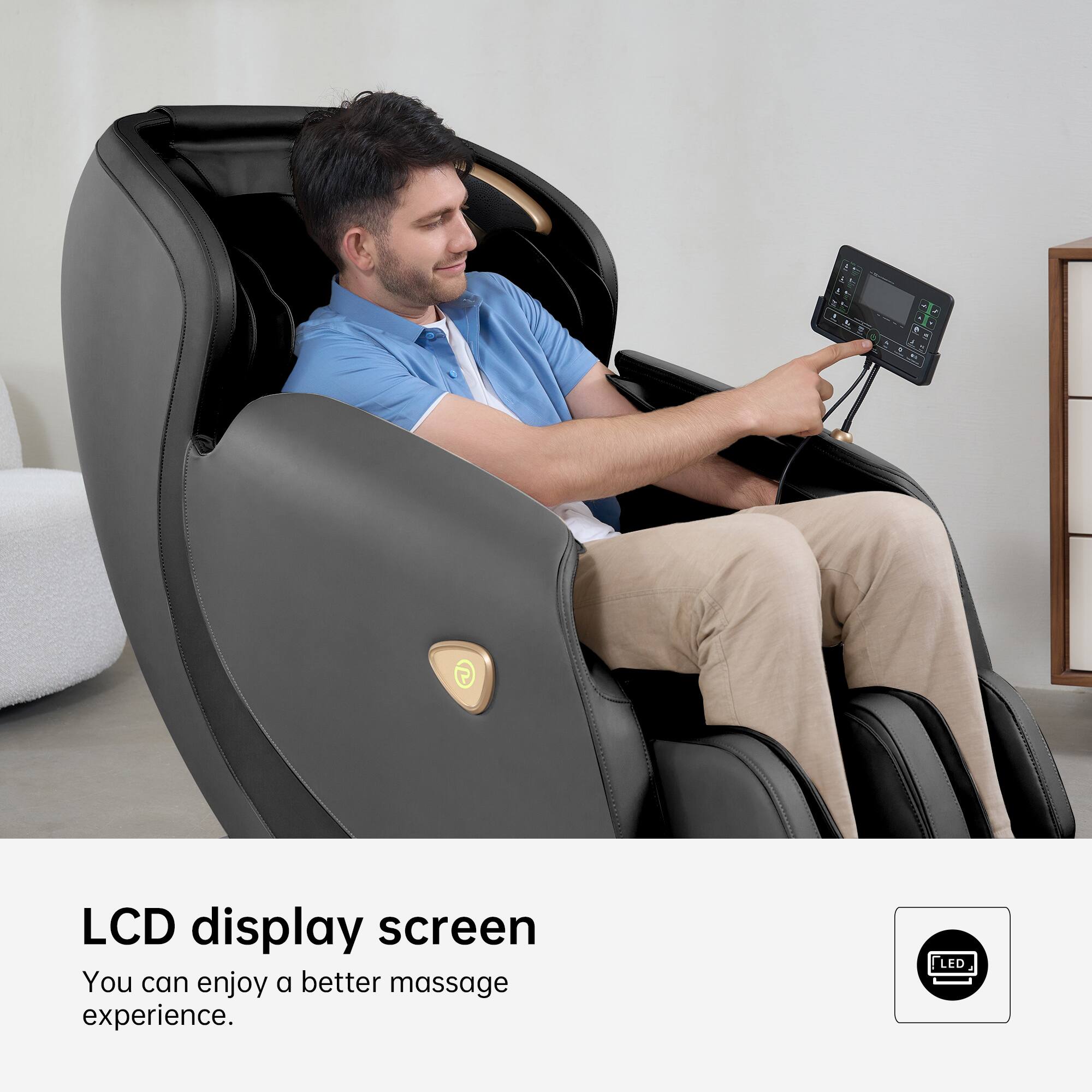 LCD display screen  
You can enjoy a better massage experience.