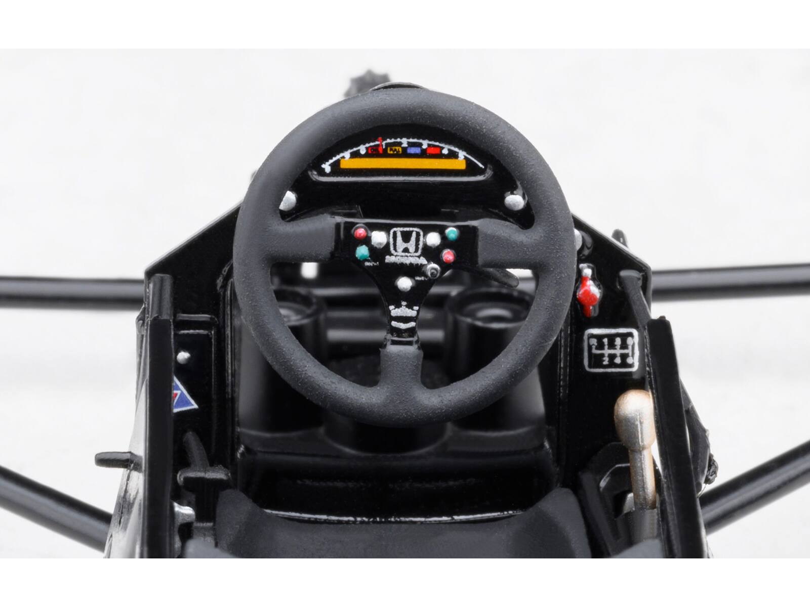 Alt View 4. Autoart - McLaren Honda MP4/6 #1 Ayrton Senna 2nd Place Formula One F1 Japanese GP 1991 without McLaren Logo 1/18 Car by Autoart.
