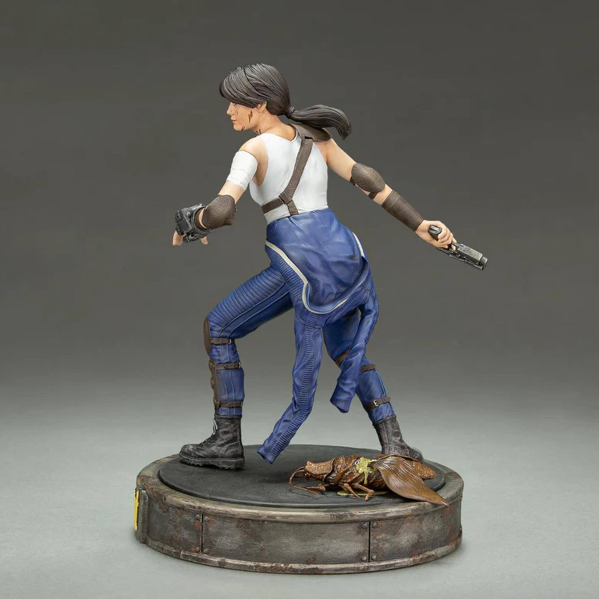 Alt View 10. Dark Horse Comics - Dark Horse - Fallout (Amazon): Lucy Figure   - Collectibles - Multicolor.
