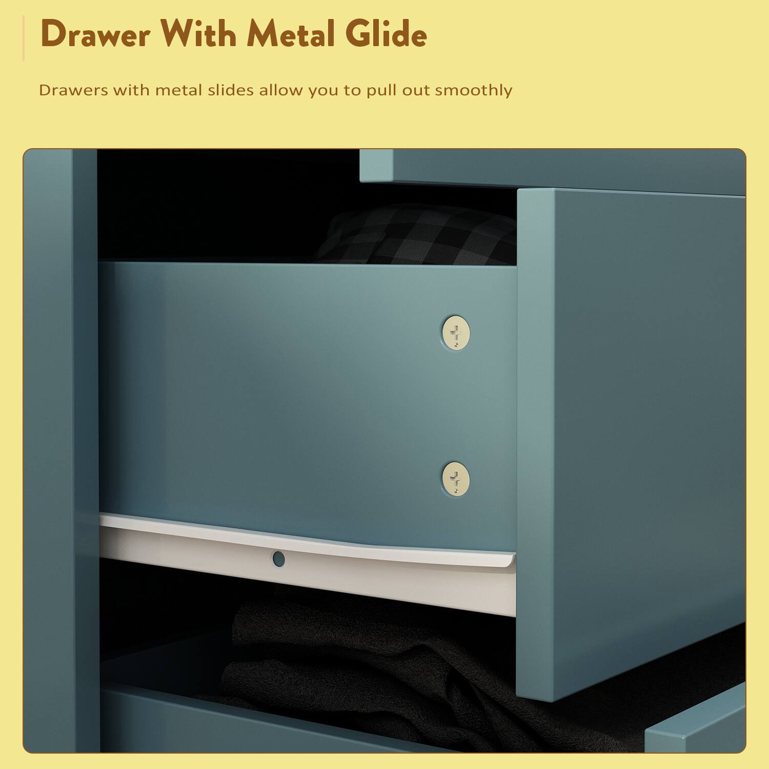 Drawer With Metal Glide

Drawers with metal slides allow you to pull out smoothly