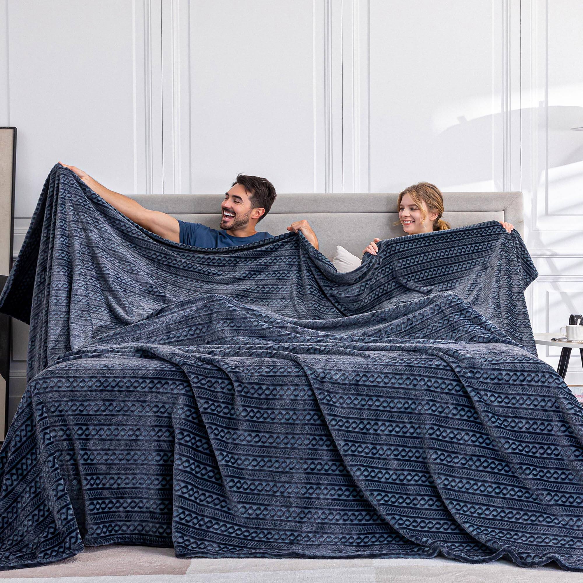 Navy Blue Chain 120"x120"