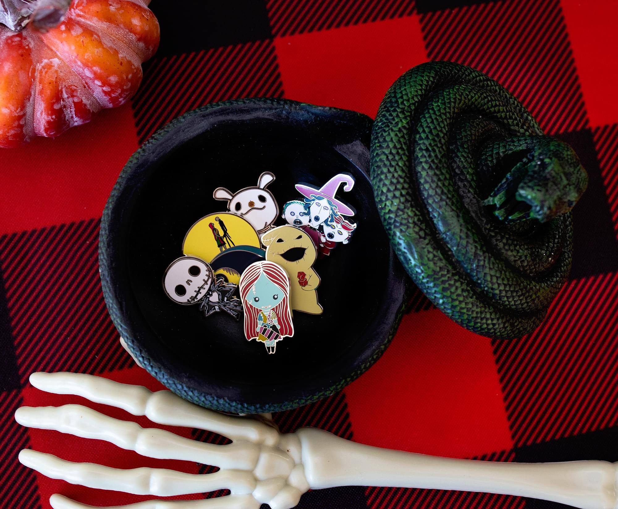 Alt View 4. Disney - Disney Nightmare Before Christmas 6-Piece Enamel Pin Set | SDCC 2022 Exclusive - Black.