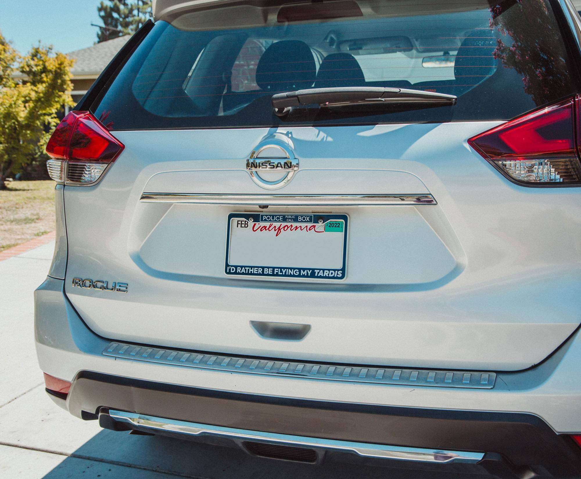 NISSAN  
POLICE  
California  
FEB  
I'D RATHER BE FLYING MY TARDIS