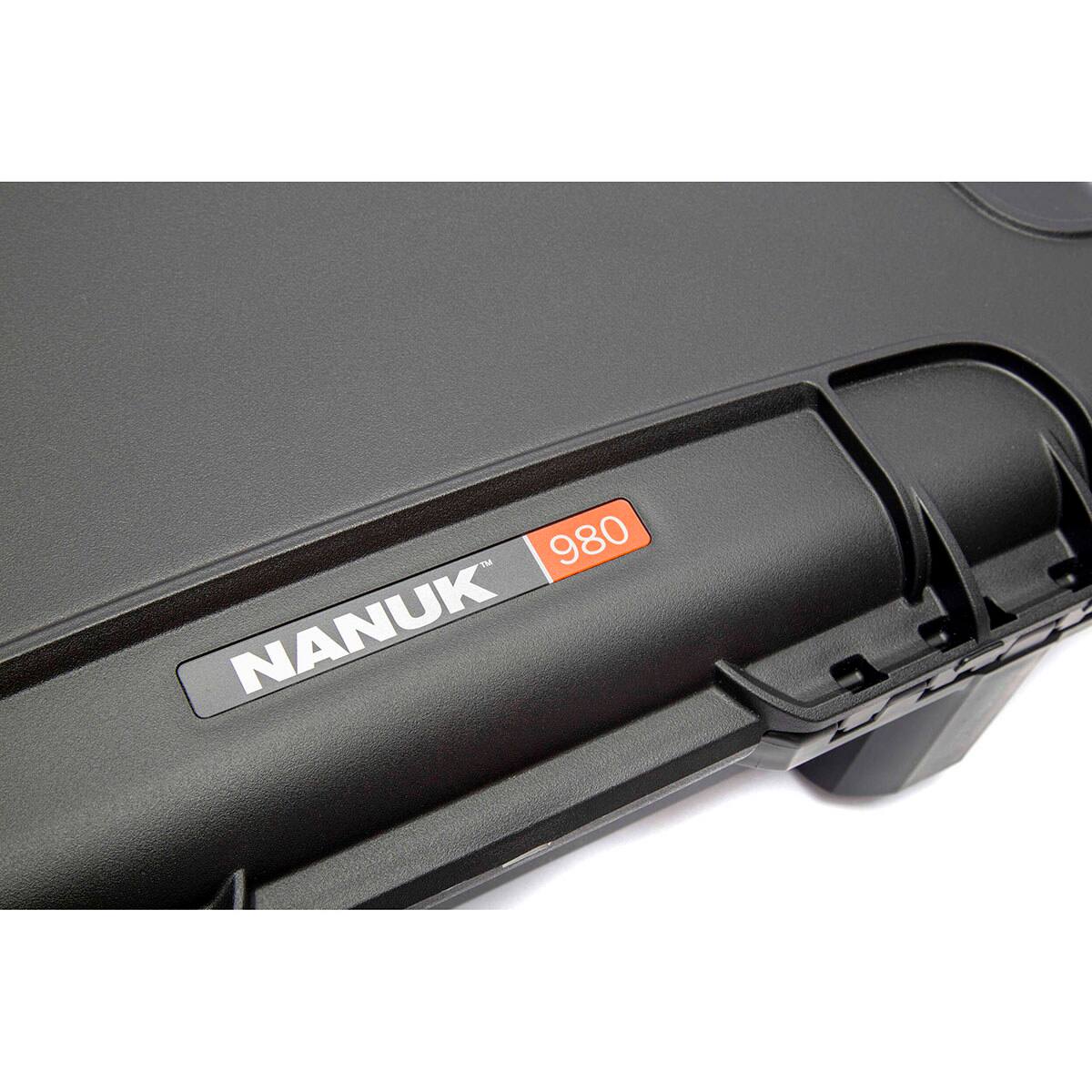 980 NANUK