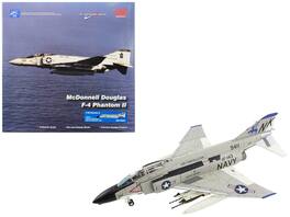 Hobby Master - McDonnell Douglas F-4B Phantom II VF-143 Pukin Dogs USS Constellation 1967 United States Navy Air Power Series 1/72 - Multicolor