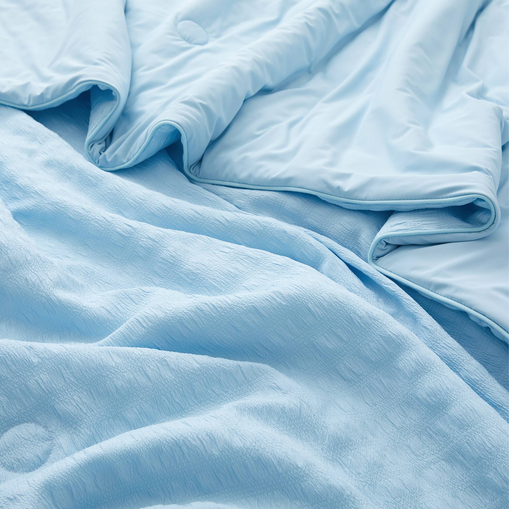 Alt View 1. Peace Nest - Peace Nest Cooling Seersucker Bed Blanket, Lightweight Comforter for Hot Sleepers, Blue, King - Blue.