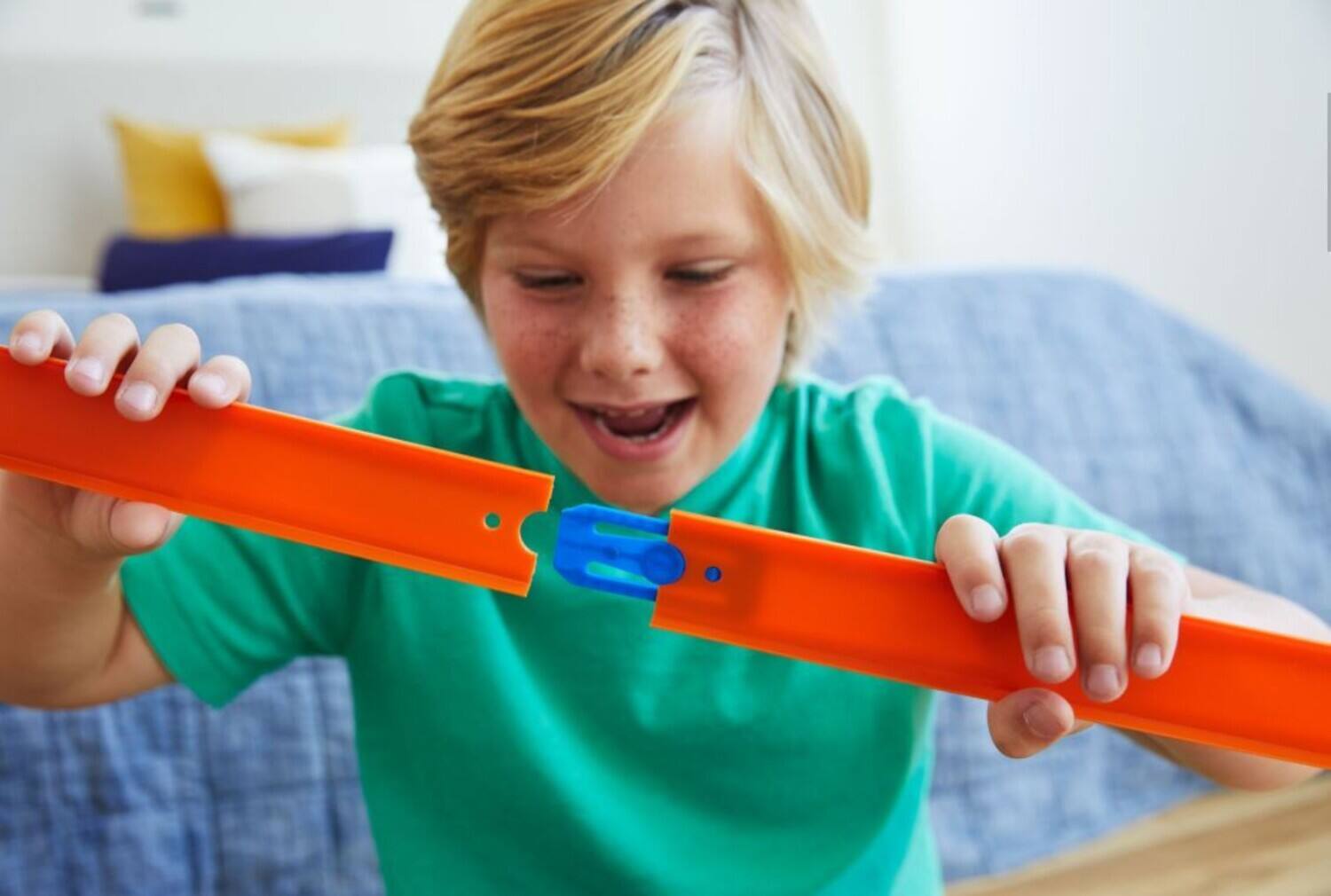 Alt View 4. Mattel - Mattel - Hot Wheels Track Builder Straight Track Set, Sustainable Package   - Collectibles - Multicolor.