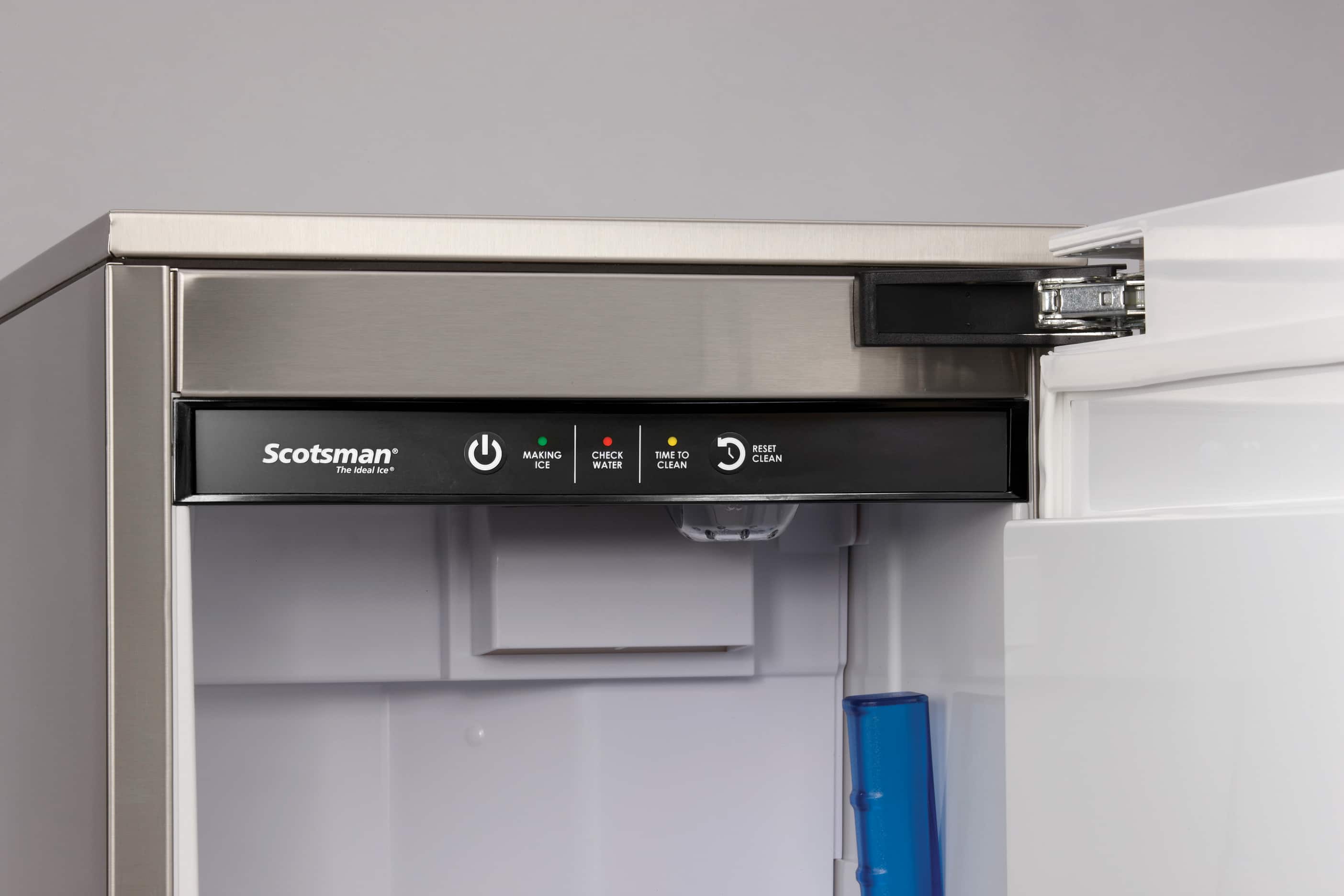 Scotsman The Idea Ice
MAKING ICE
CHECK WATER
TIME TO CLEAN
CLEAN