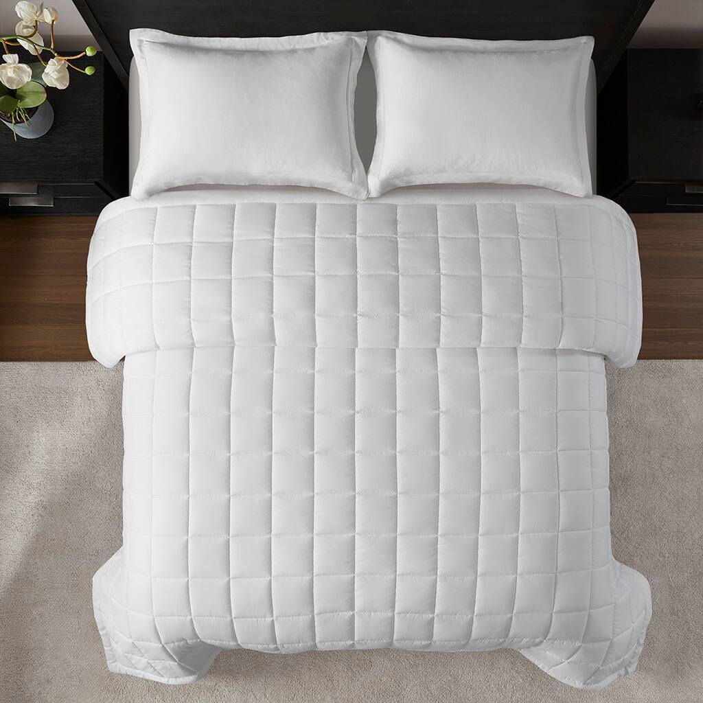 Alt View 2. Gracie Mills - Gracie Mills Liora Essential Blanket Textured - White.