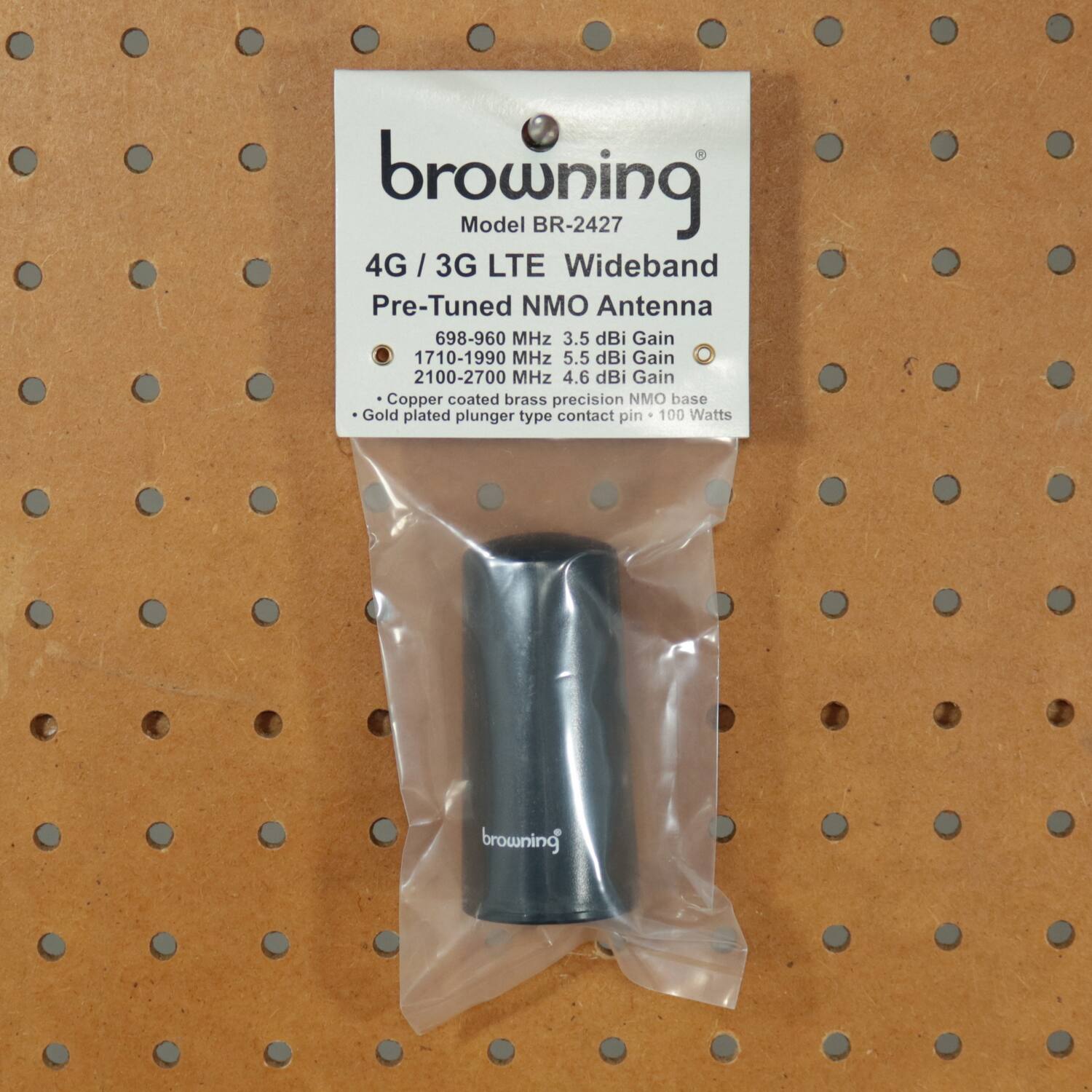 browning Model BR-2427 4G / 3G LTE Wideband Pre-Tuned NMO Antenna  
698-960 MHz 3.5 dBi Gain  
1710-1990 MHz 5.5 dBi Gain  
2100-2700 MHz 4.6 dBi Gain  
Copper coated brass precision NMO base  
Gold plated plunger type contact pin  
100 Watts