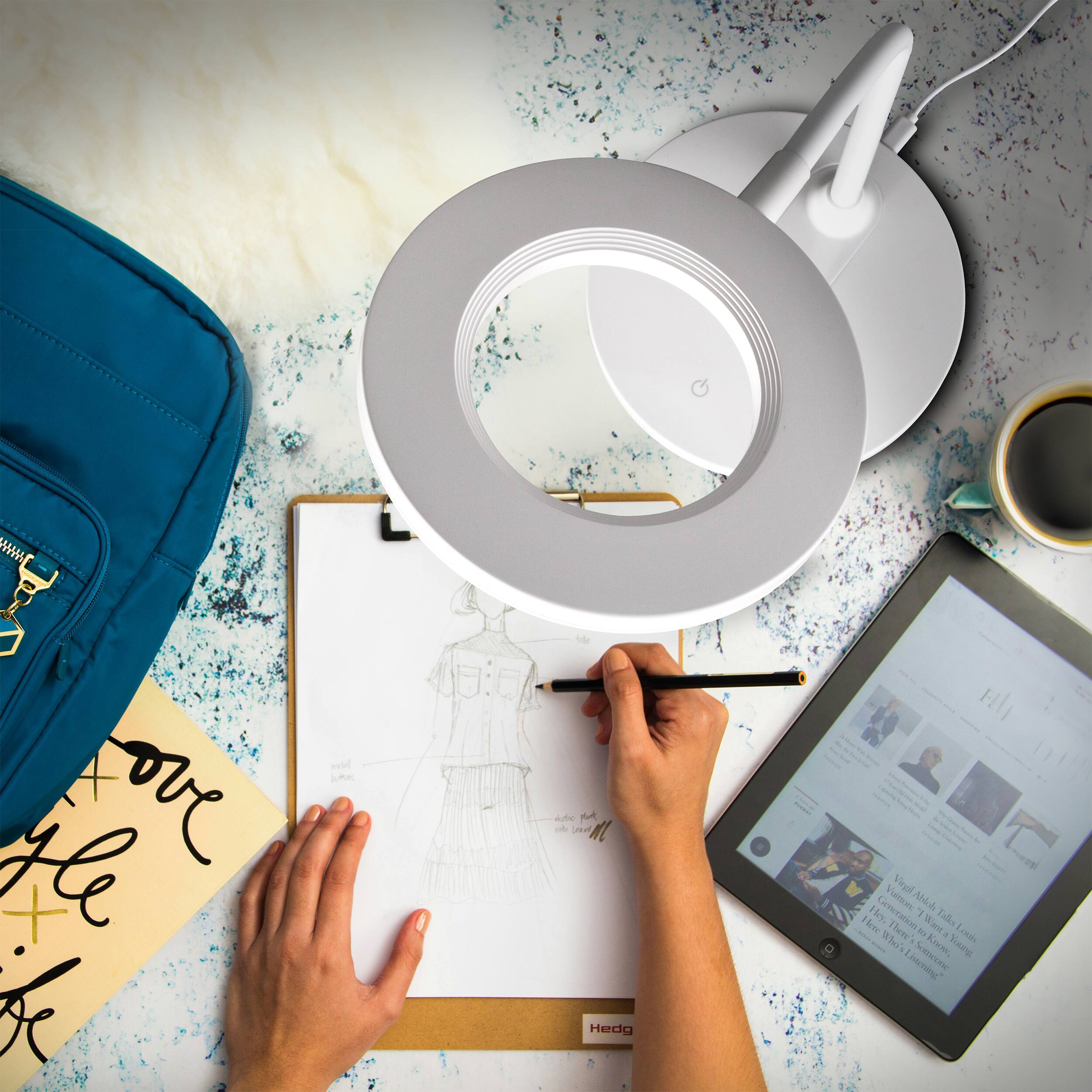 The text on the image is: 

"www Y Hle ove +  wld jute dde M - R l Hedg ... - - - - - - - - - al Cd -  - Suartos - - - e - Vital Goneration Vidltas e 1 cy. Wanr Ealks - Hon h - oues Whi's . . know, Yourg Listrning"