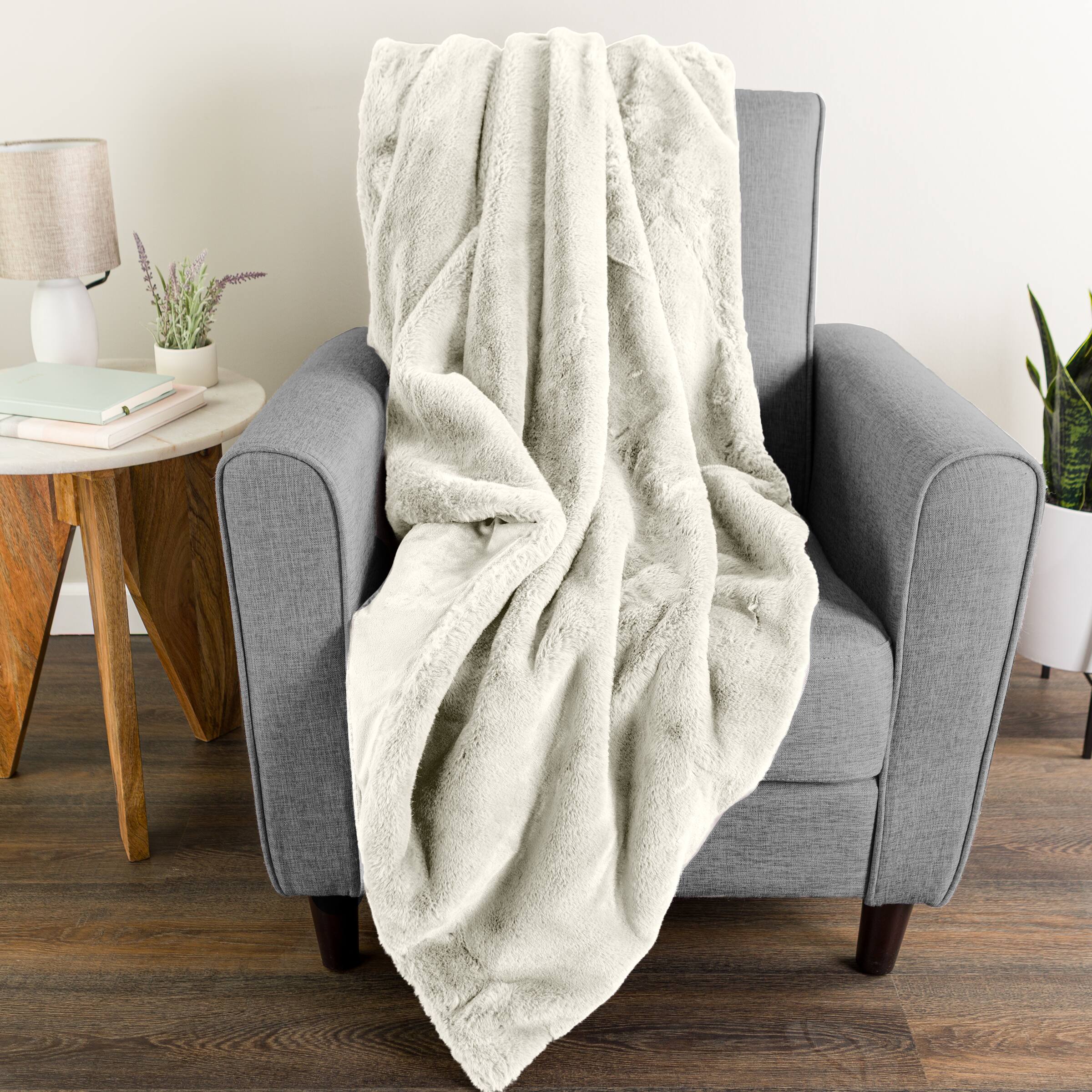 Front. Lavish Home - Lavish Home Faux Fur Throw Blanket for Couch, Cream, 50” x 60” - Cream.