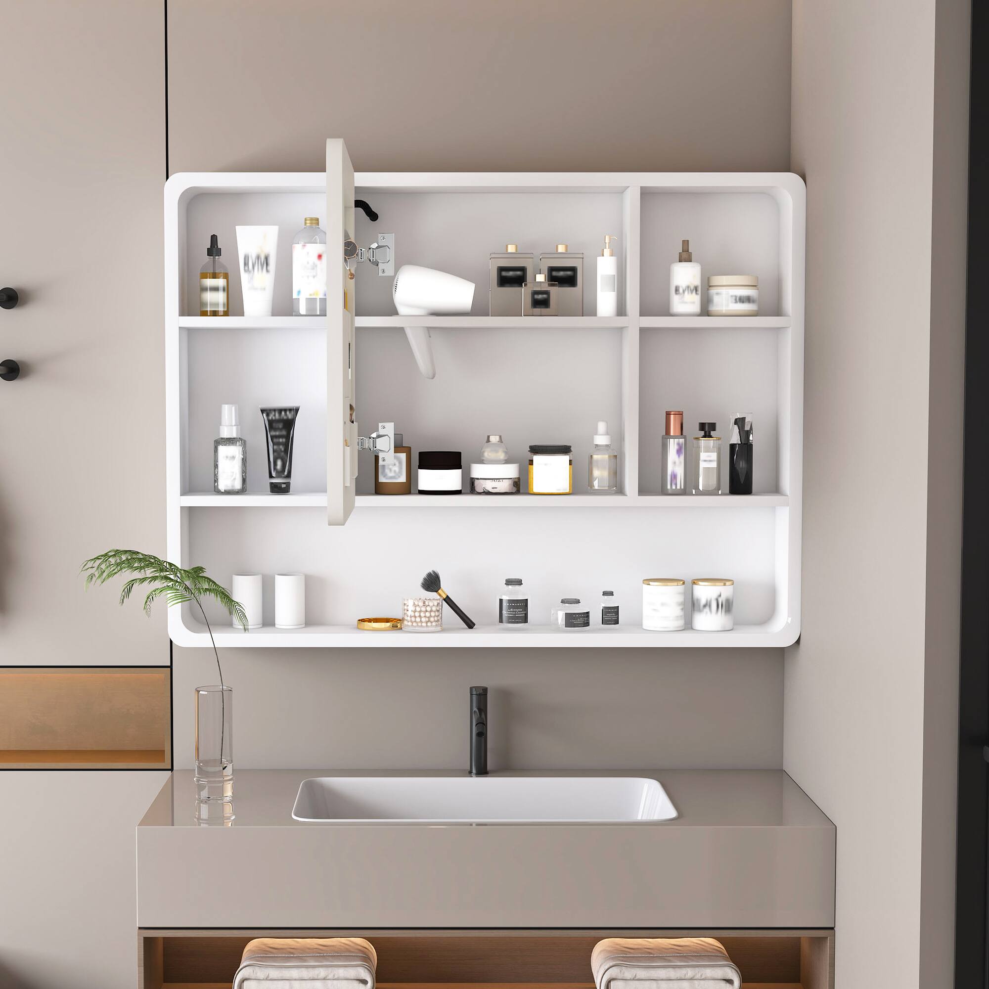 The text in the image is:

- "BYVE"
- "GIAN"