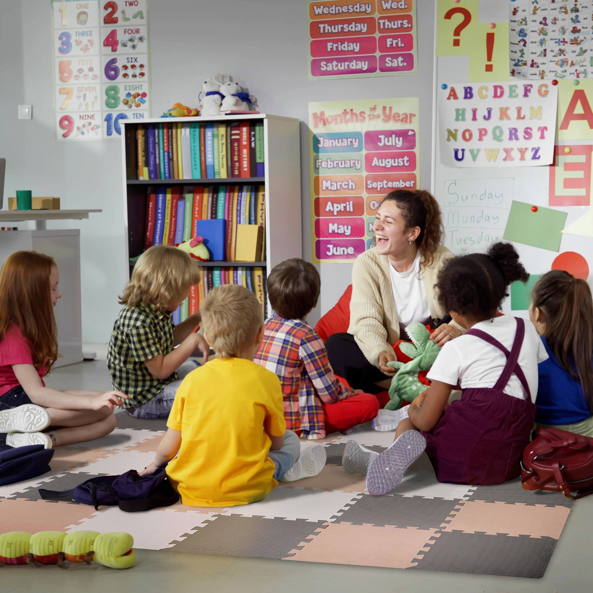 Sure, here is the corrected and grouped text from the image:

---

**Numbers:**
1 ONE
2 TWO
3 THREE
4 FOUR
5 FIVE
6 SIX
7 SEVEN
8 EIGHT
9 NINE
10 TEN

**Days of the Week:**
Wednesday Wed.
Thursday Thurs.
Friday Fri.
Saturday Sat.

**Months of the Year:**
January
February
March
April
May
June
July
August
September

**Alphabet:**
A B C D E F G
H I J K L M
N O P Q R S T
U V W X Y Z

**Days of the Week (continued):**
Sunday
Monday
Tuesday

**Other Text:**
WOBLE
MSTERT
LAS
Wednesday Wed.
Thursday Thurs.
Friday Fri.
Saturday Sat.
Months of the Year
January July
February August
March September
April October
May June
ABCDEF
GHIJKLM
NOPORST
UVWXYZ
Sunday
Monday
Tuesday

---

This text is grouped according to the sections visible in the image.