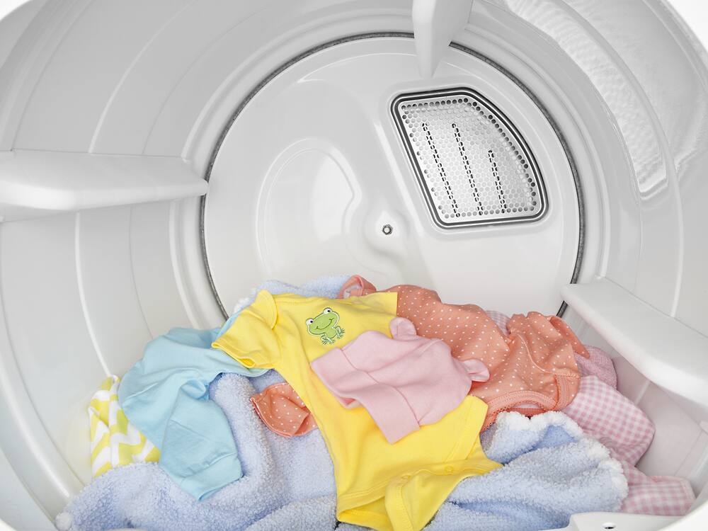 Alt View 2. Whirlpool - 7.0 Cu. Ft. Gas Dryer with Advanced Moisture Sensing - White.