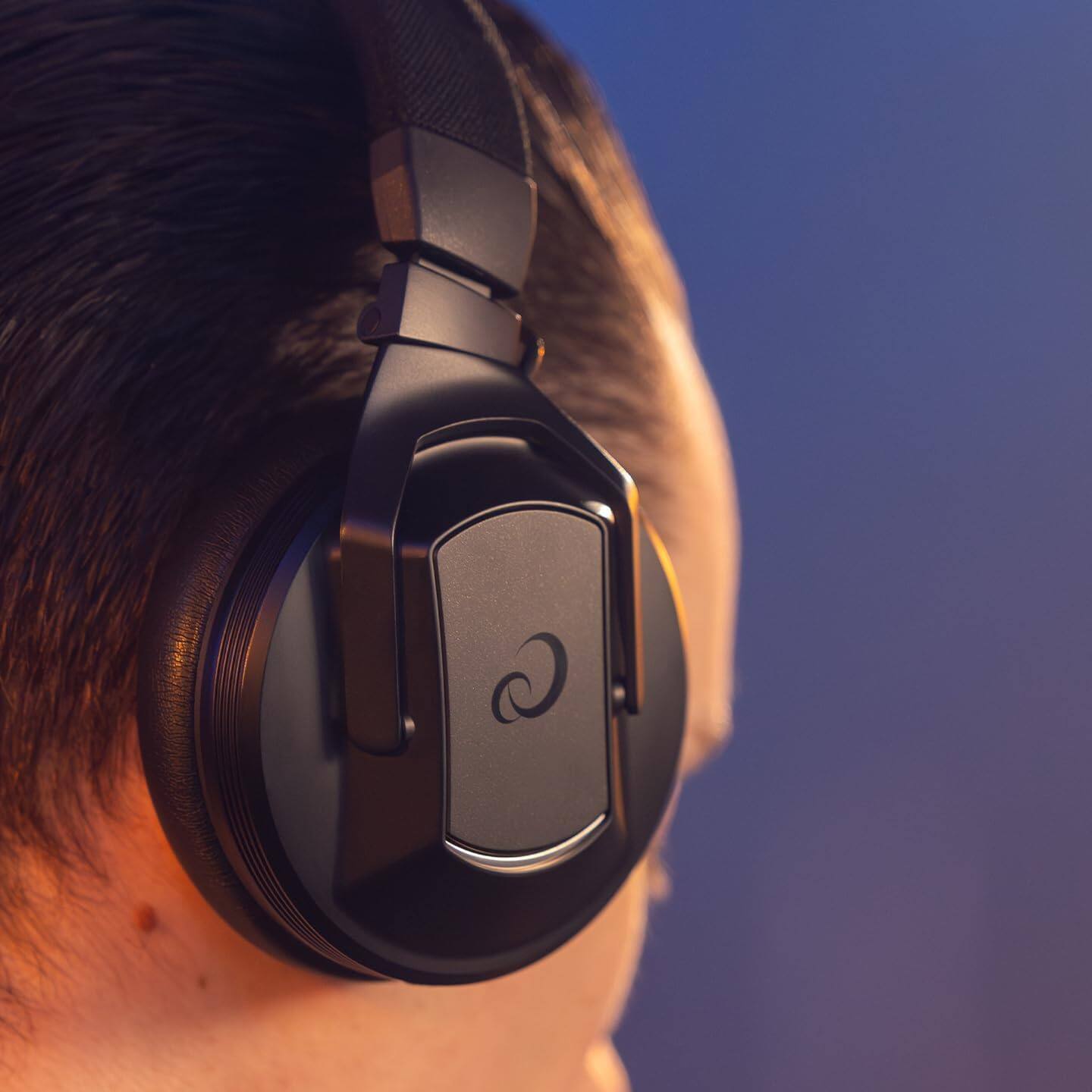 Alt View 1. Pioneer DJ - Professional Wireless DJ Headphones with Transmitter with SonicLink.