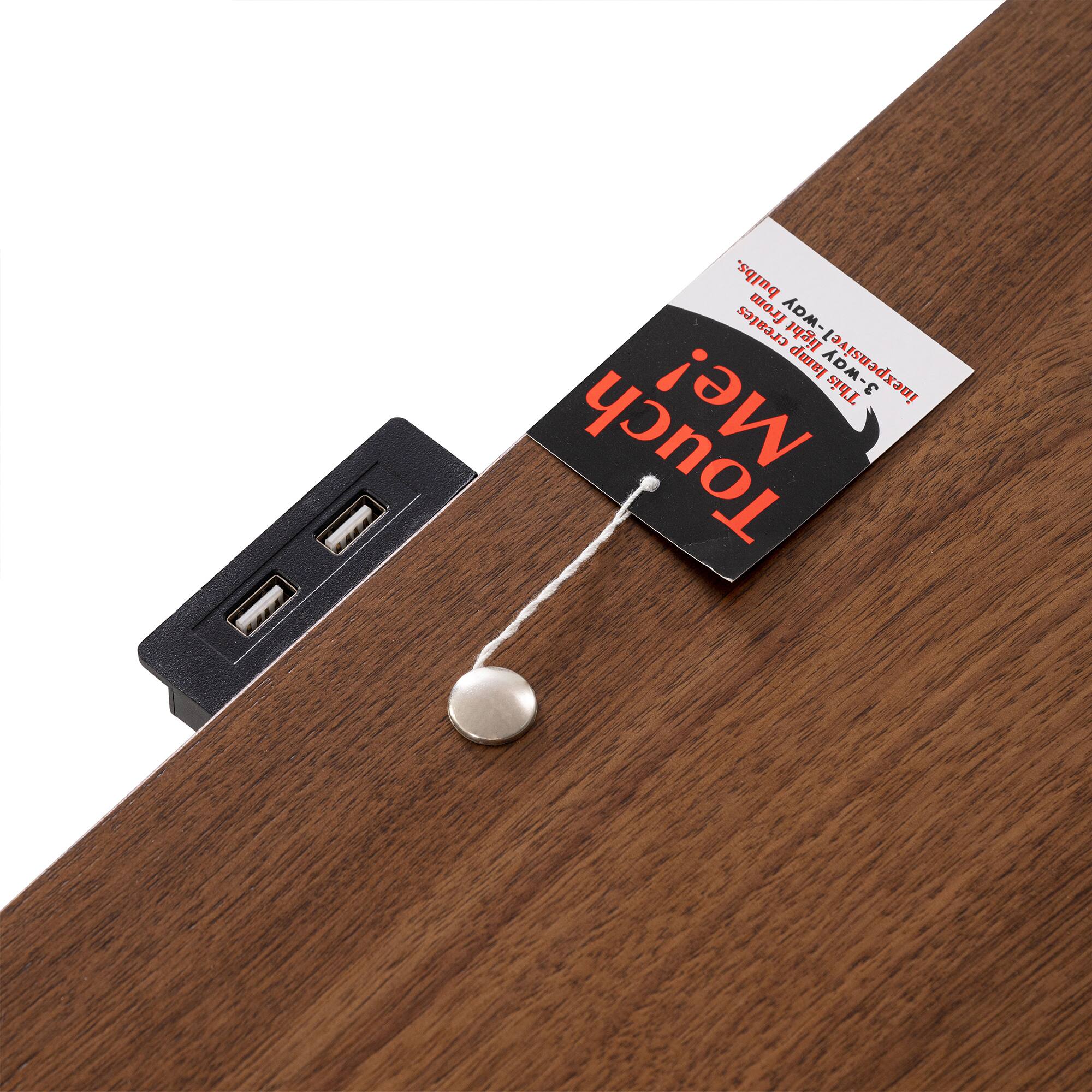 This 3-way inexpensive lamp creates from F bulbs. Touch Me!