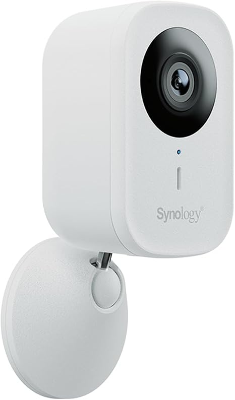 Front. Synology - CC400W AI-powered Wi-Fi camera for Flexible Installation.