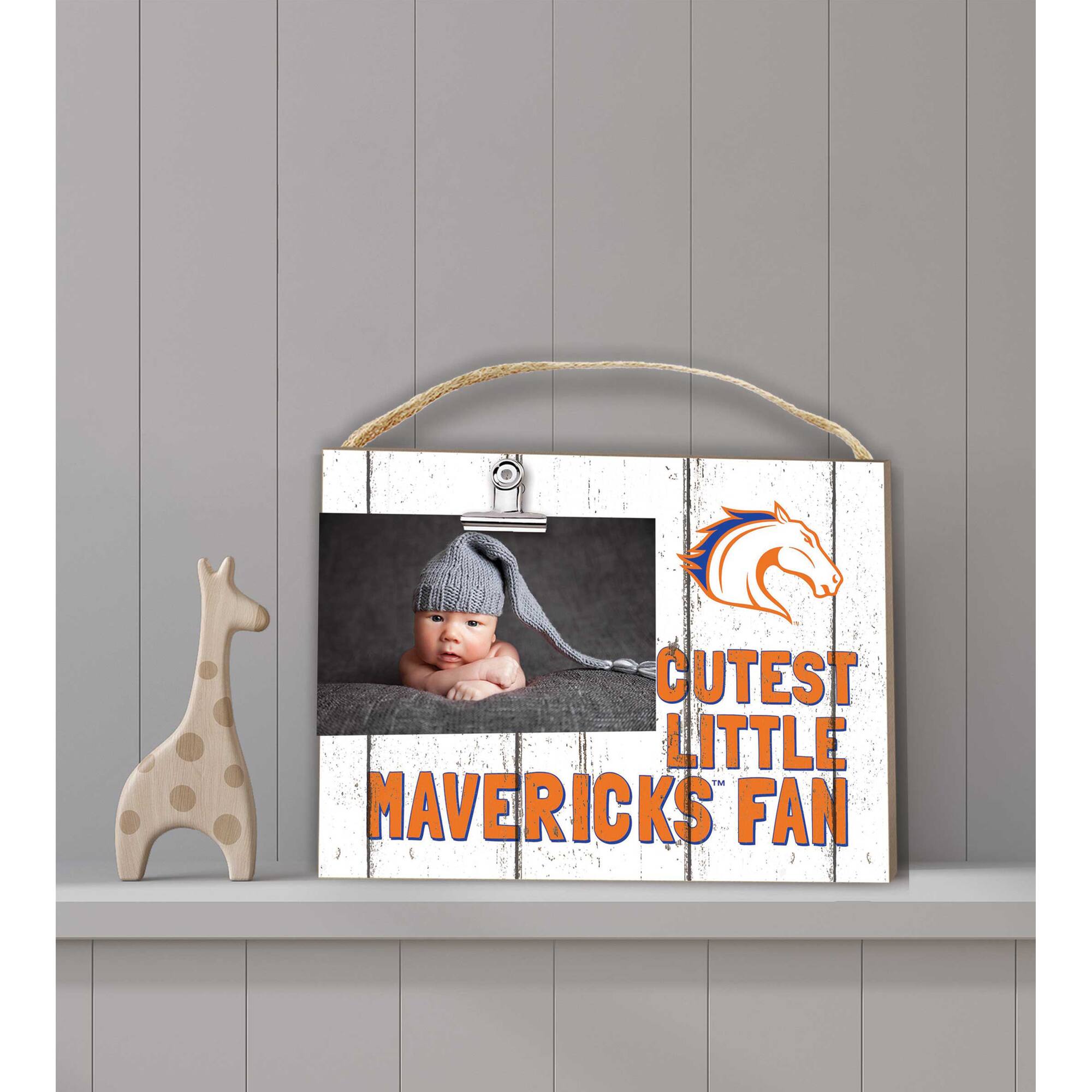 CUTEST LITTLE MAVERICKS FAN