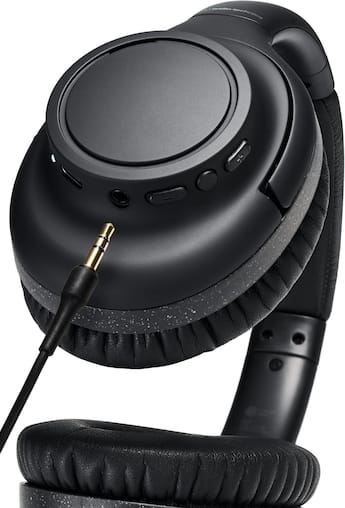 Audio Technica ATH S300BT Bluetooth Over Ear Headphones Black Audio Technica ATH S300BT Bluetooth Over Ear Headphones Black