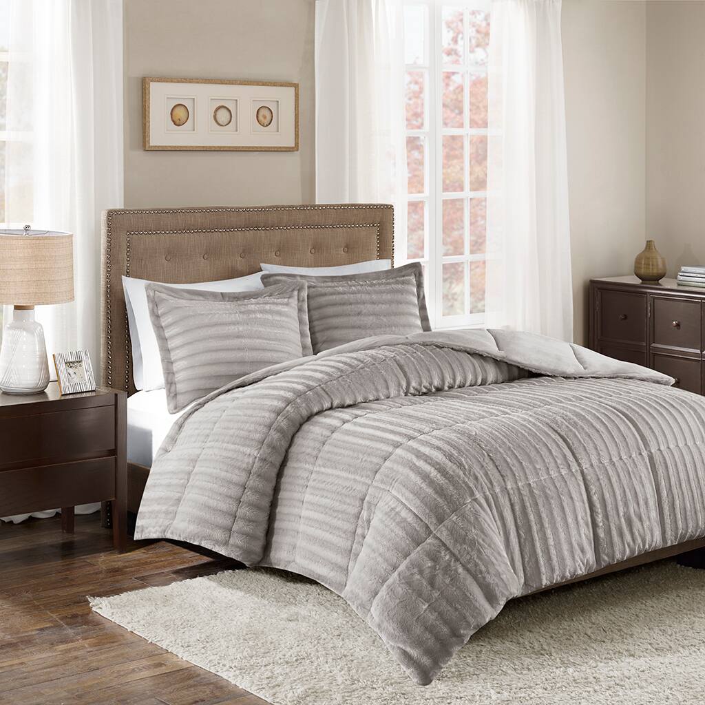Alt View 1. Gracie Mills - Gracie Mills Wilfred Faux Fur Comforter Set - Grey.
