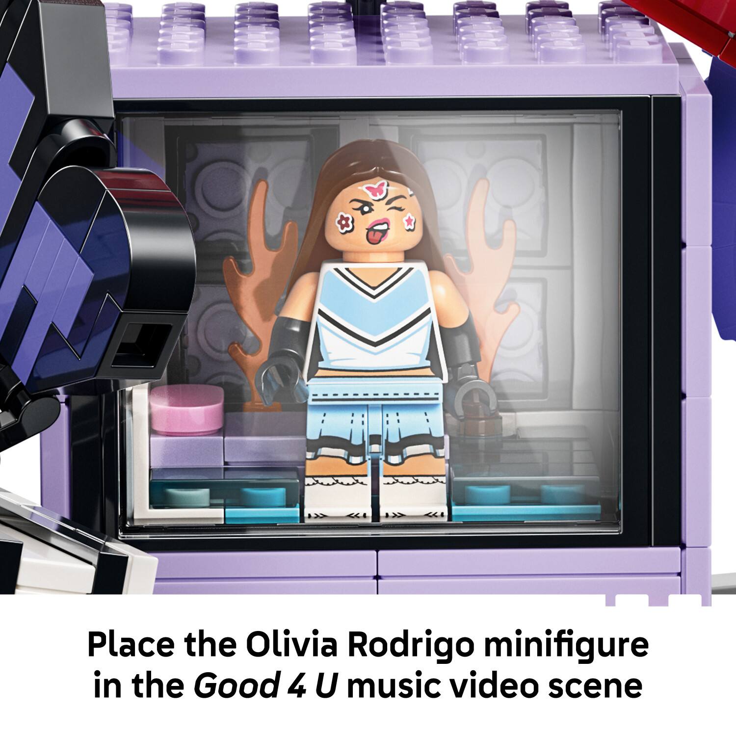Place the Olivia Rodrigo minifigure in the Good 4 U music video scene