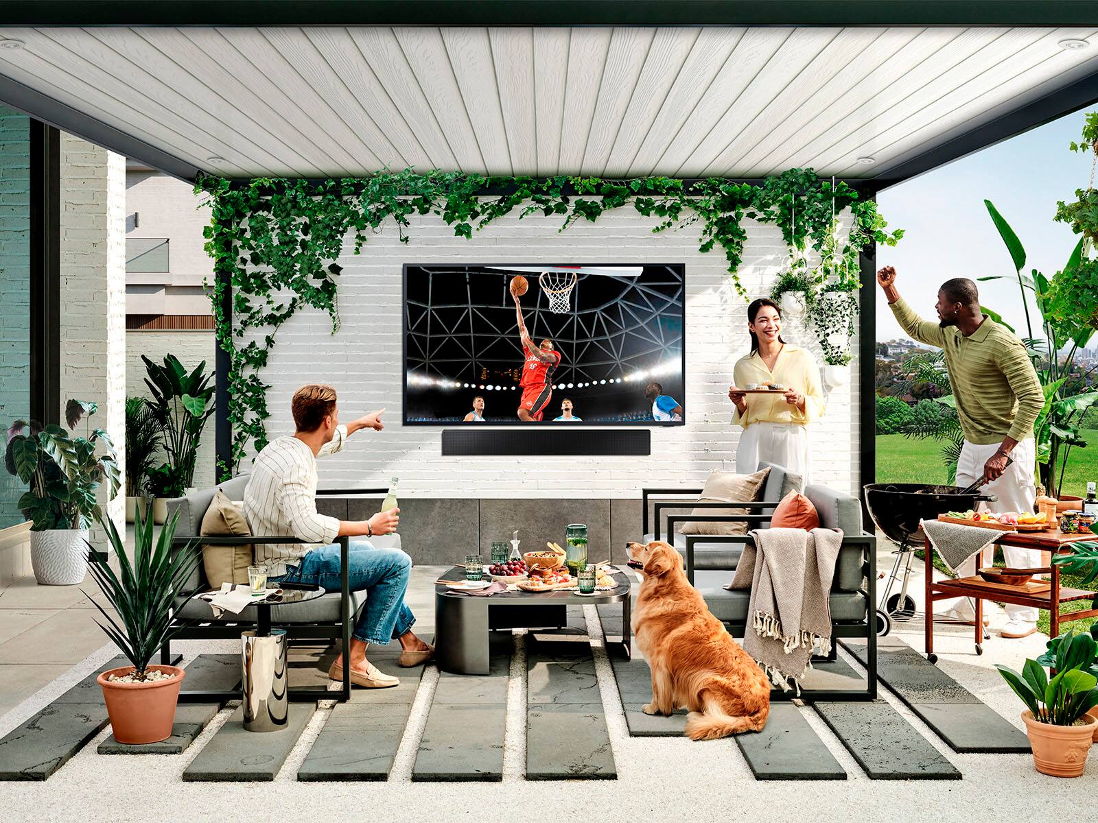 Alt View 20. Samsung - 85” Class LST7C The Terrace Partial Sun Neo QLED 4K (2024) - Titan Black.