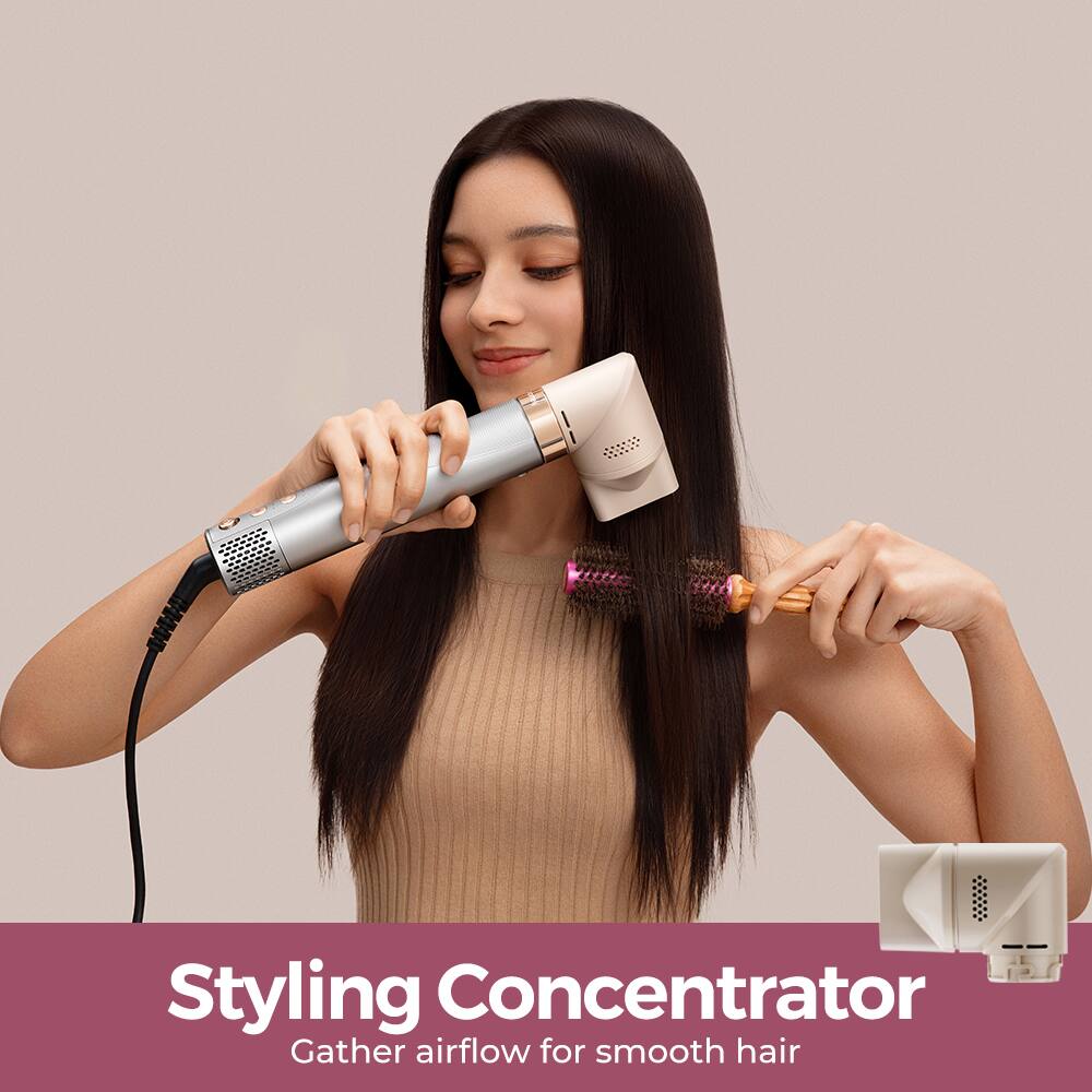 Styling Concentrator  
Gather airflow for smooth hair