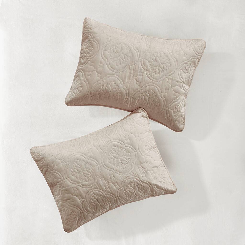 Alt View 3. Gracie Mills - Gracie Mills McCormick 3 Piece Reversible Bedspread Set - Khaki.