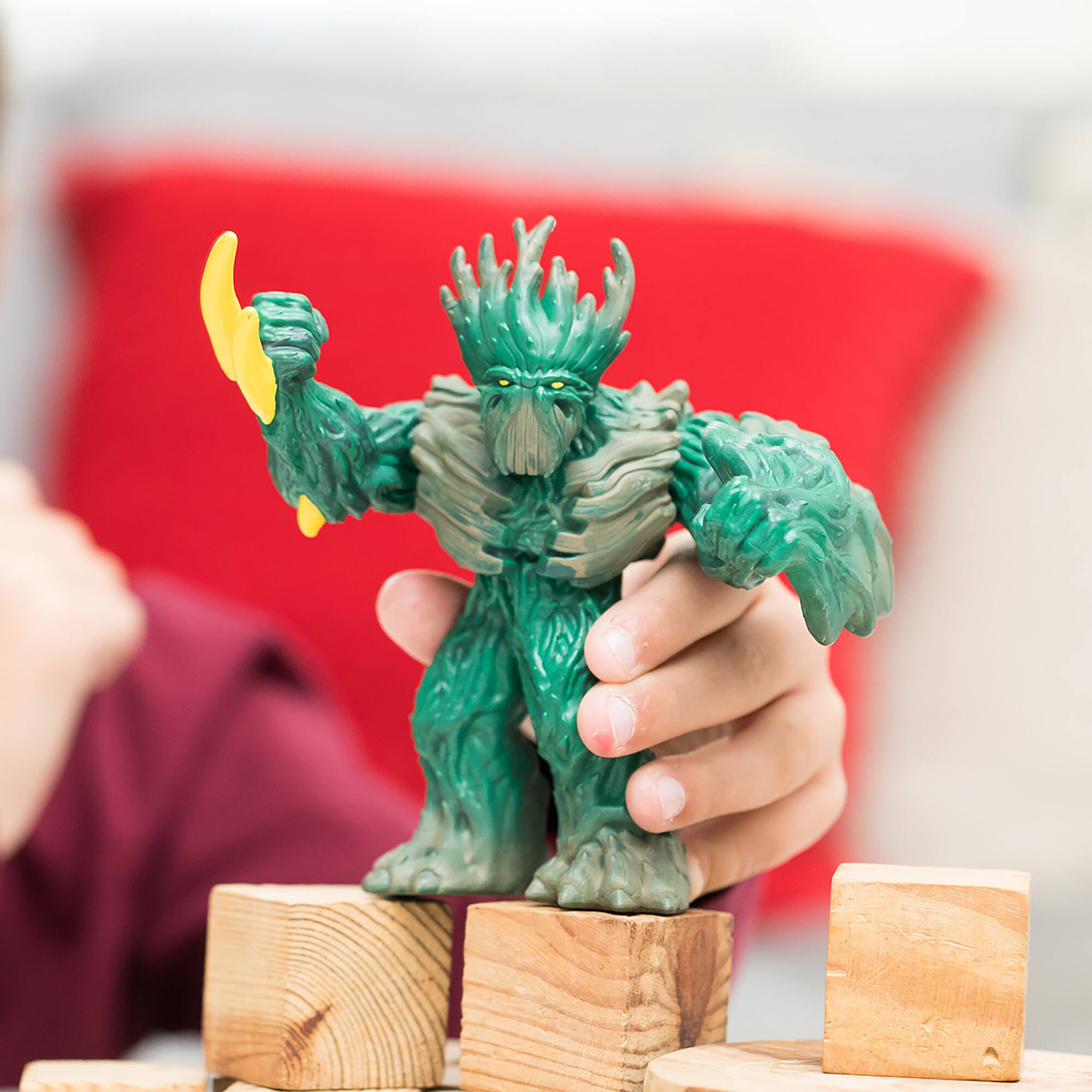 Back. Schleich - Eldrador Creatures: Jungle Emperor.