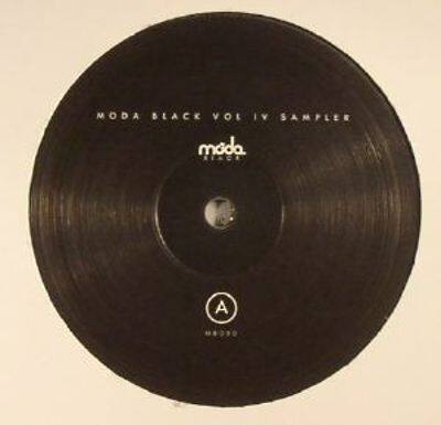 

Moda Black, Vol. 4 [Sampler] [12 inch Vinyl Single]