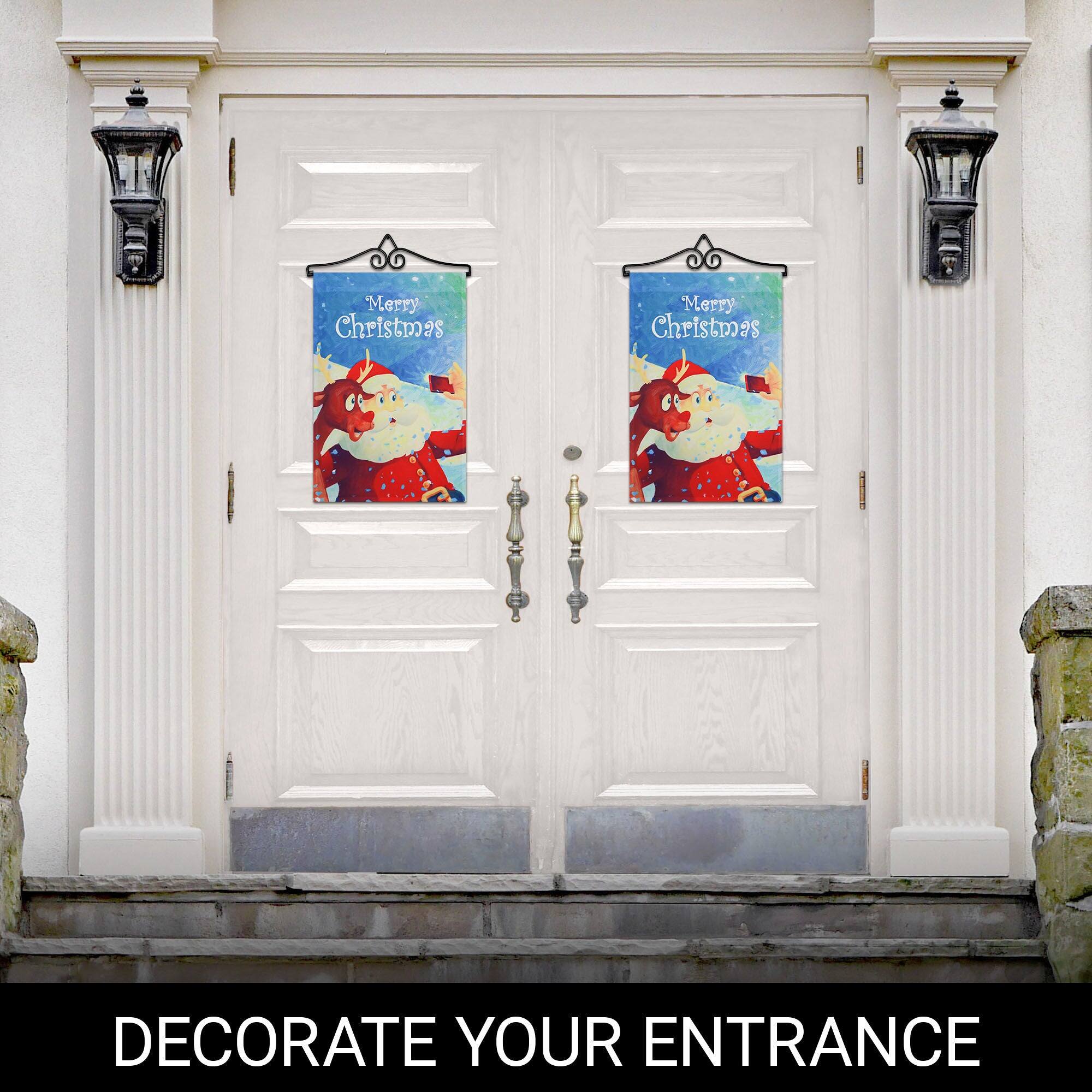 Merry Christmas  
Merry Christmas  

DECORATE YOUR ENTRANCE