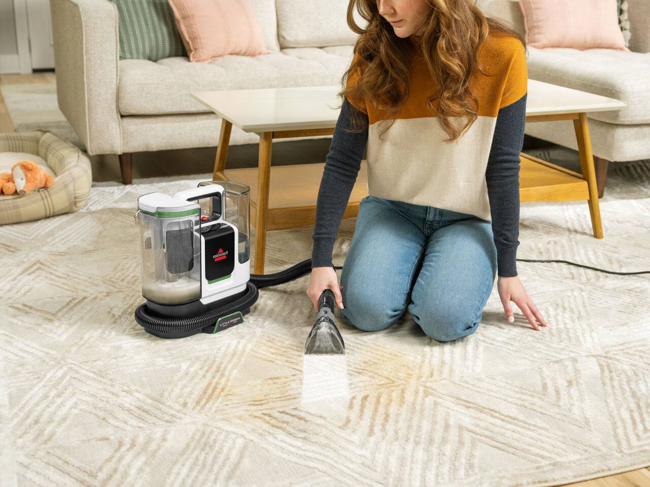 Left. BISSELL - BISSELL Little Green® ProHeat® Pet Portable Carpet Cleaner - Wasabi.