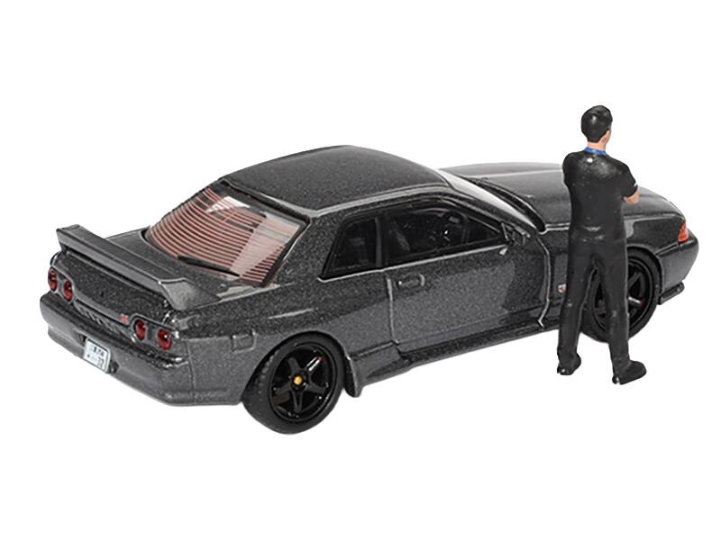 Alt View 2. True Scale Miniatures - Nissan Skyline GT-R (R32) RHD Gunmetal Gray Metallic with Figure Limited Edition 1/64 Diecast Model Car by Mini GT.