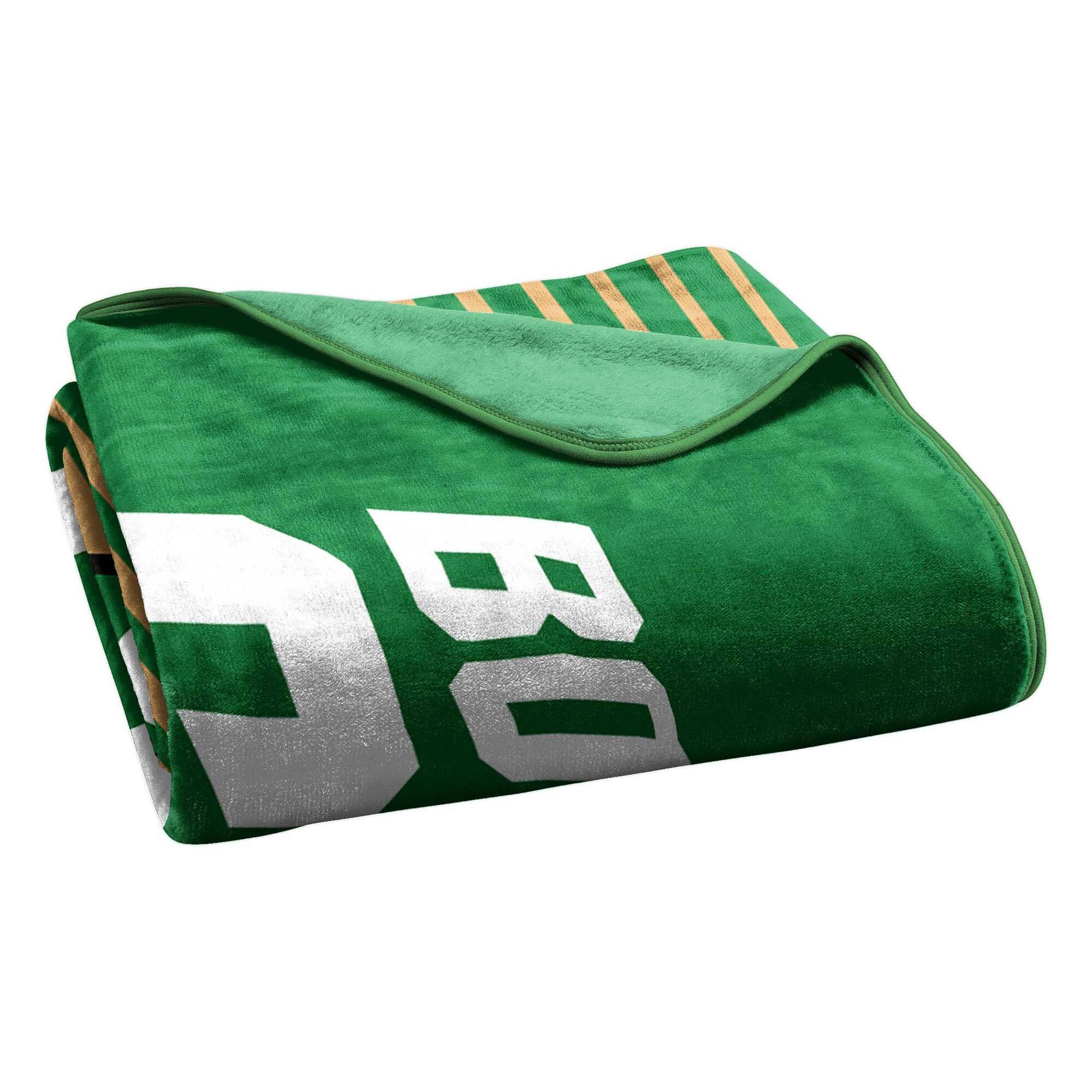 Back. Sweet Home Collection - NBA Boston Celtics 60" x 80" Raschel Throw Blanket - Green.