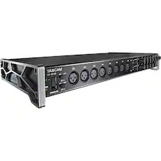 TASCAM US-16x08
OFF +48V USB
IN1 IN2 IN3 IN4 IN5 IN6 IN7 IN8
STANDBY/ON