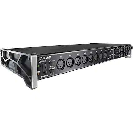TASCAM US-16x08
OFF +48V USB
IN1 IN2 IN3 IN4 IN5 IN6 IN7 IN8
STANDBY/ON