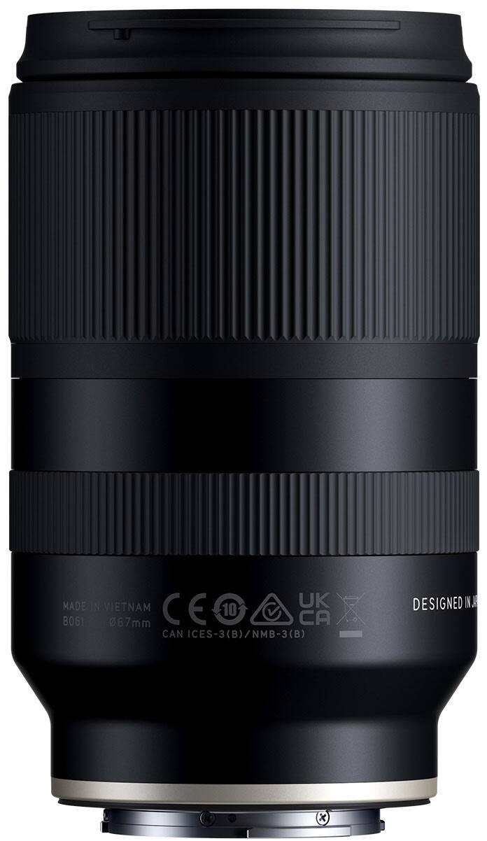 MADE IN VIETNAM  
UK B061 067mm  
CE 10  
CAN ICES-3(B)/NMB-3(B)  
DESIGNED IN