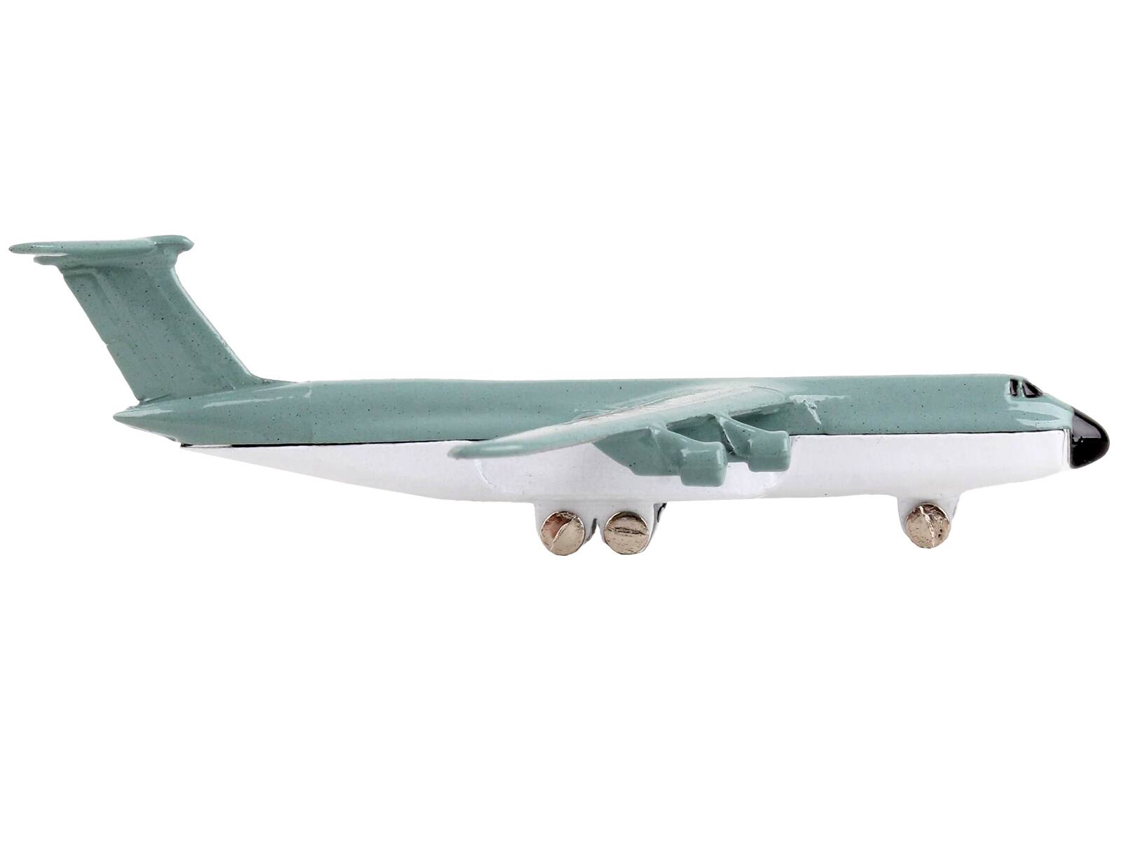 Angle. Runway24 - Lockheed C-5 Galaxy Transport Aircraft Gray and White United States Air Force with Runway Section Diecast Model Airplane - Gray and White.