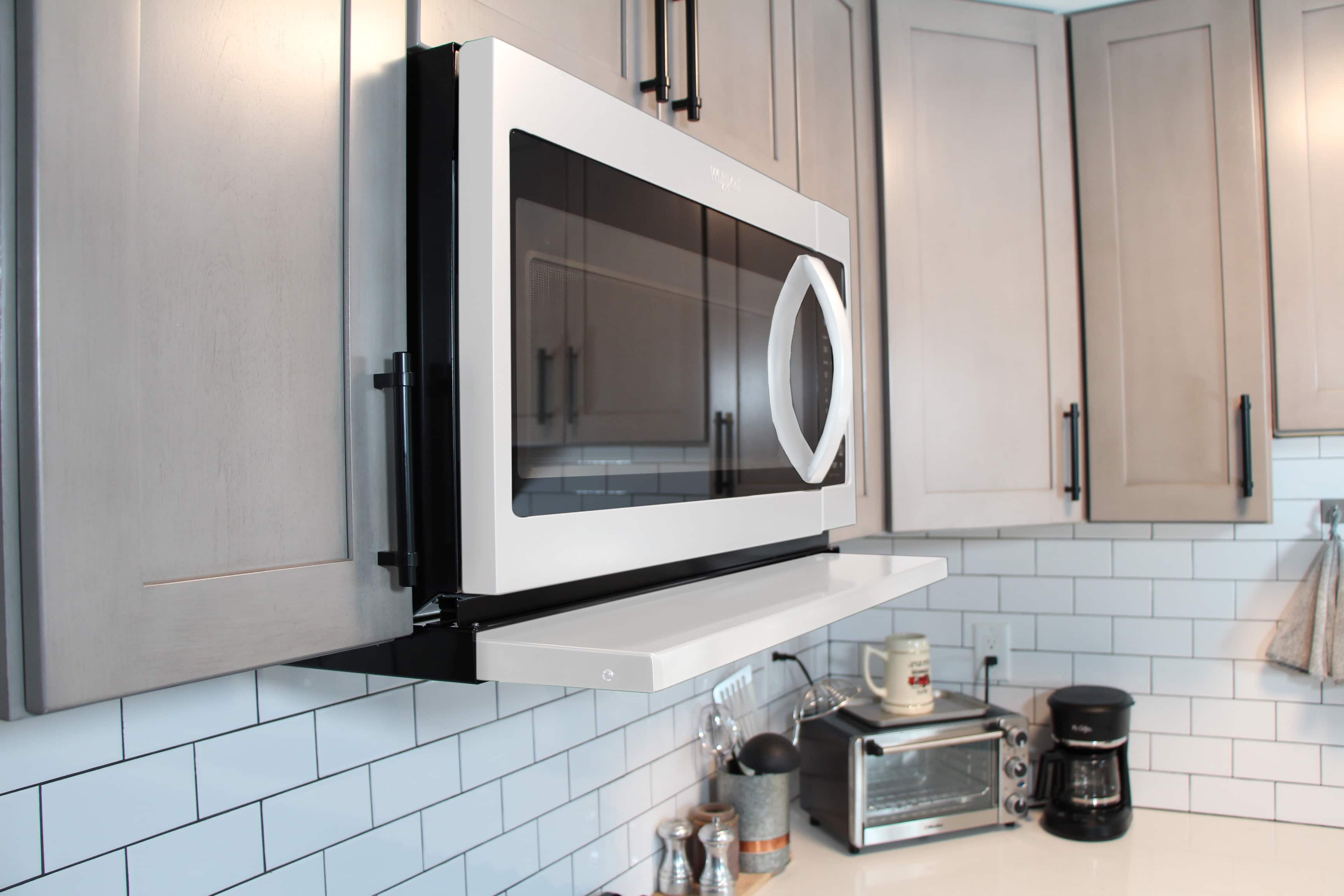 Microvisor - Retractable Extension Hood - White