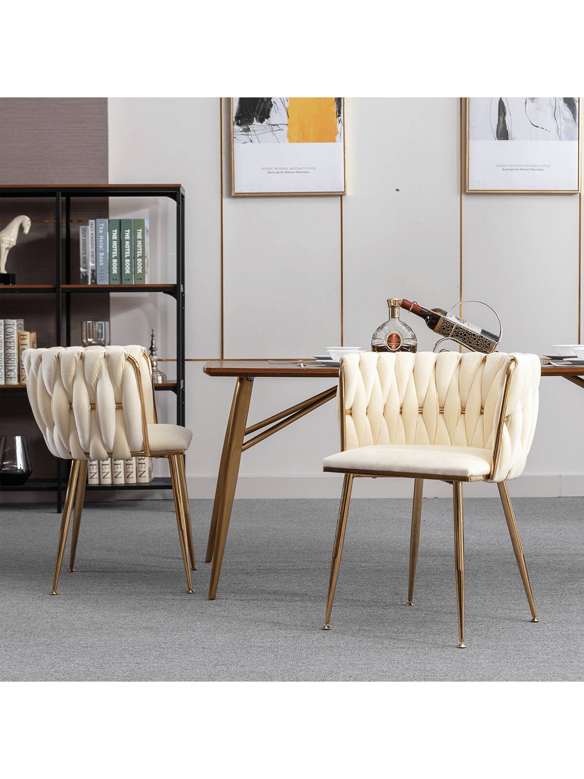 - The Hotel 809
- THE HOTEL BOOK
- THE HOTEL BOOK
- THE HOTEL BOOK
- TOWER BRIDGE
- BEN
- BEN
- BEN