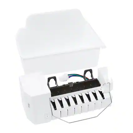 Front. LG - Automatic Ice Maker - White.