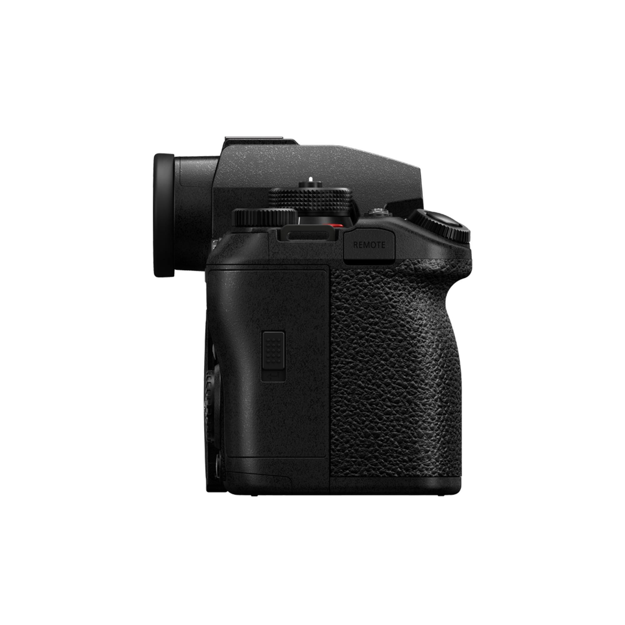 Back. Panasonic - Panasonic LUMIX S1II Mirrorless Camera with S 24-60mm f/2.8 Lens.