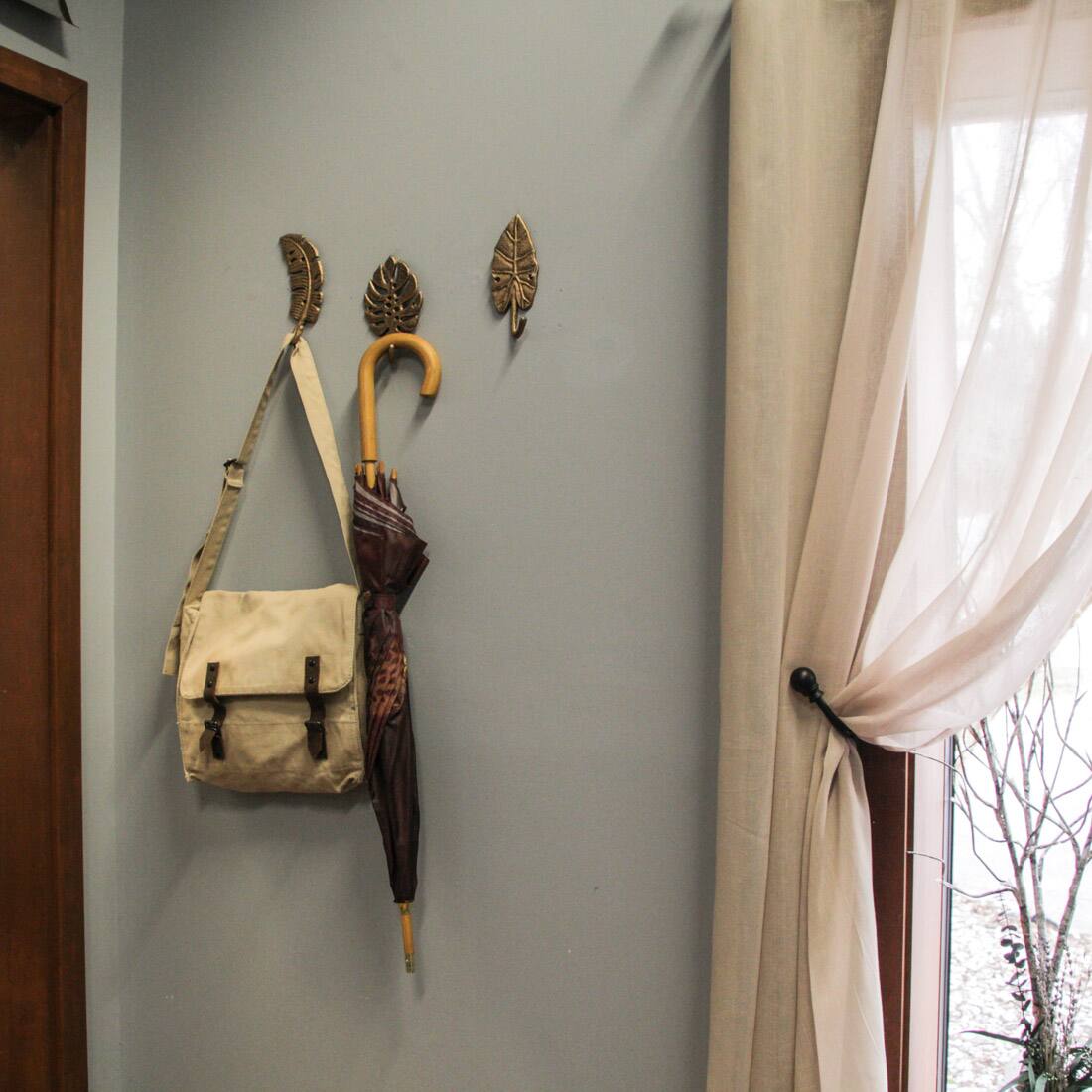 Alt View 5. Zeckos - Set of 3 Cast Iron Gold Tropical Leaf Decorative Wall Hooks Towel Hanger Rack - Gold.