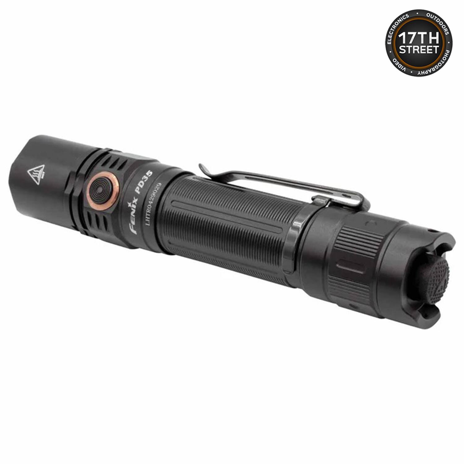 ELECTRONICS OUTDOORS  
17TH STREET  
AIDEO PHOTOGRAPHY  
PD35  
FENIX  
LHTR0429029