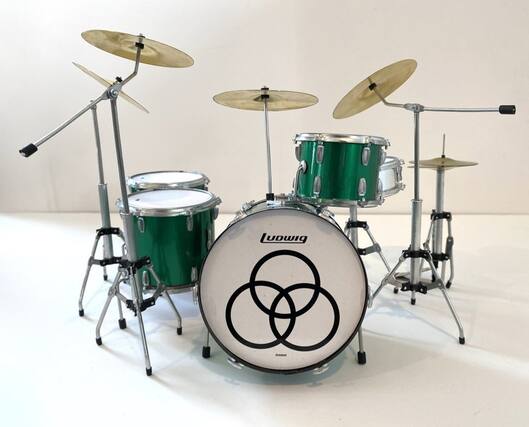 Front. Axe Heaven - John Bonham - Green Sparkle Ludwig 1:4 Scale Miniature Drum Kit Replica Collectible - COLLECTIBLES - Multicolor.